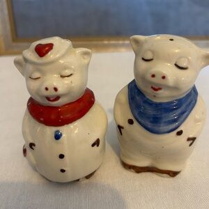 Shawnee smiley Pig Salt and Pepper Shakers - Red and Blue Accents